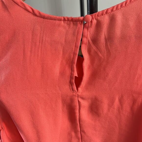 A New Day Size M Dressy-Like Blouse Tank Top - Picture 3 of 4